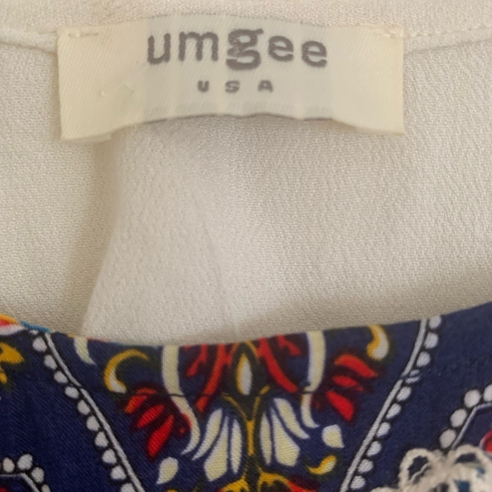 UMGEE crochet Spaghetti adjustable Strap Floral cream/Vintage size Small - Picture 6 of 10